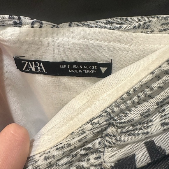 Zara newspaper corset top/ Taylor Swift reputation - Picture 4 of 4